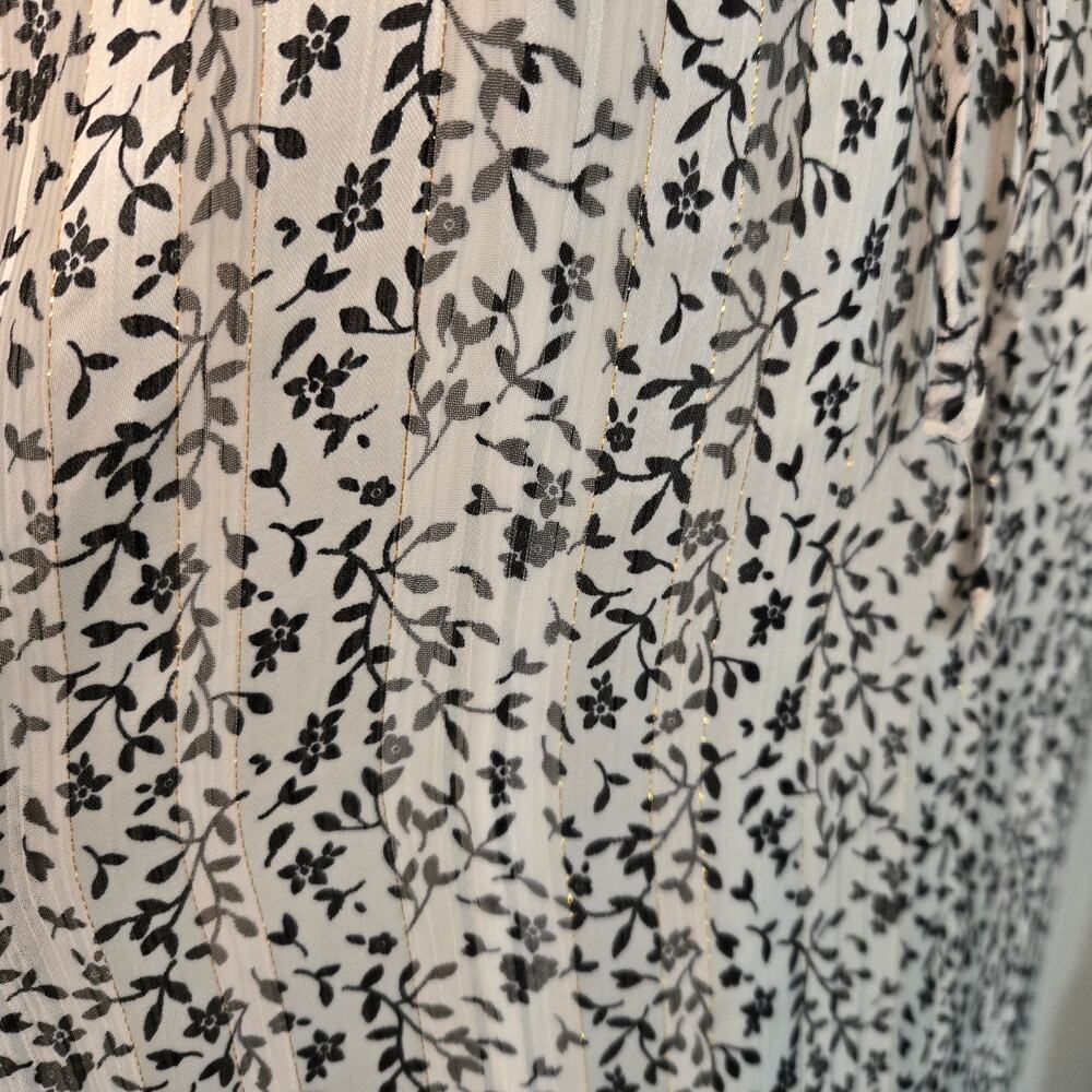 Tamara H Womens Blouse Flutter Sleeve Ruffle Neck Black Gold White Floral 1X - Picture 3 of 11